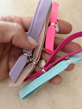 Load image into Gallery viewer, Signature Bracelet Violet