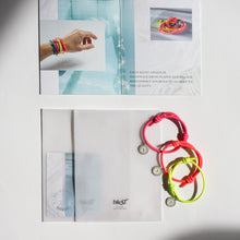 Load image into Gallery viewer, KNOT BRACELET NEON ORANGE
