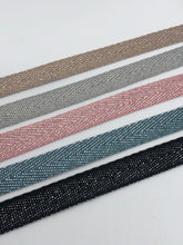 Load image into Gallery viewer, LUNA BRACELET PINK