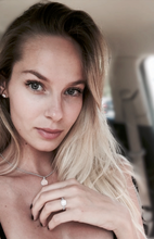 Load image into Gallery viewer, Milky White Mini Saint Dubai