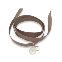 Load image into Gallery viewer, LUNA BRACELET GOLDEN